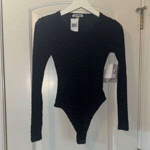 Good American Black Patterned Long Sleeve Bodysuit